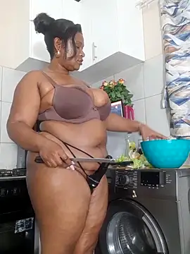 Bootyliciousbbw12 webcam