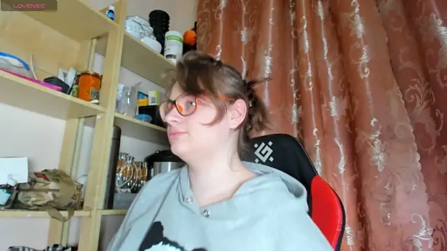 Seductive_She_Wolf webcam