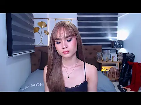 JuicyCockThea webcam