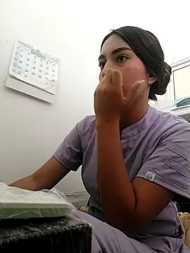 Sexy_sara_outdoorss webcam