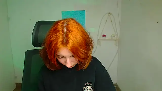 Butterfly_Milly webcam