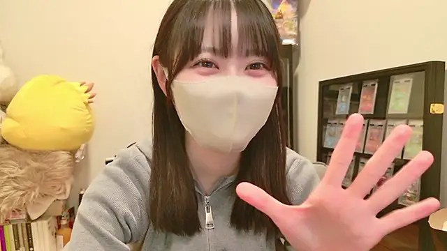 Live cam model HIKARI_x0 broadcasting live