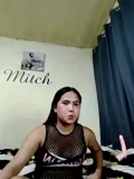 sexymitchyx24 webcam