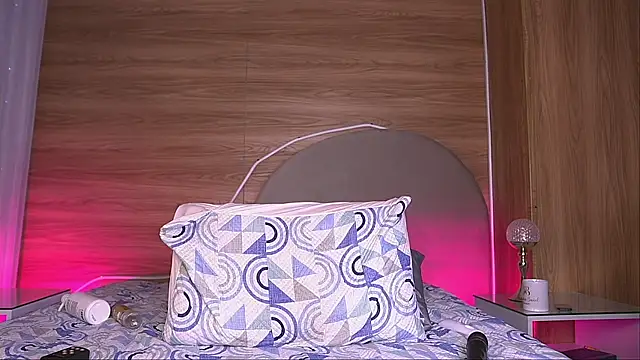 alexaa_walker webcam