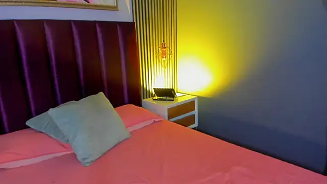 LauraAristizabal webcam