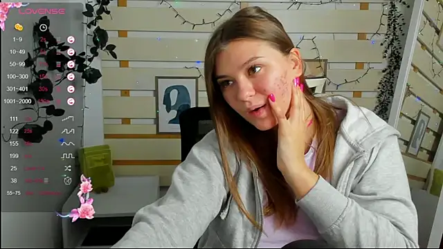 Josephine_Kiss webcam