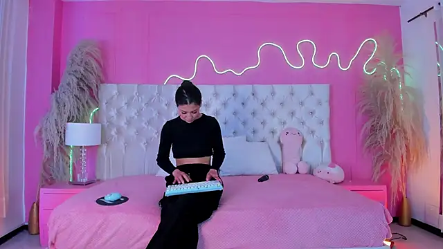 Julieta_Cortes__ webcam