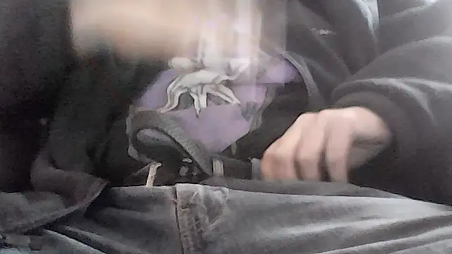 crazyheratic8 webcam