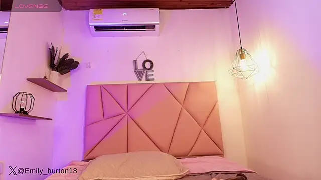emily_burton18 webcam