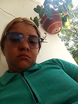 single_kitten webcam