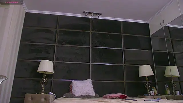 KiannaDestiny webcam