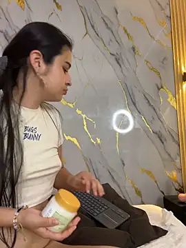 Valkiria77_Eup webcam