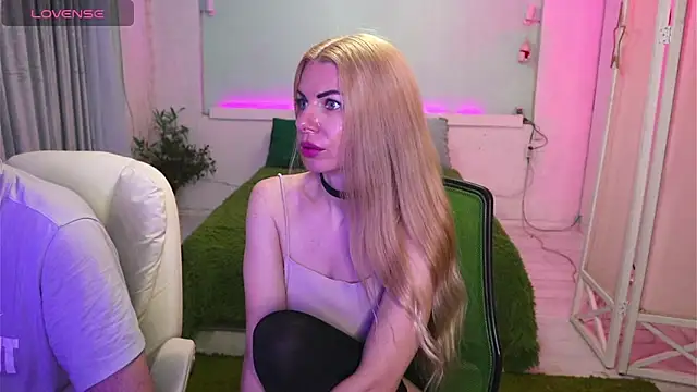 AlisaAleksandr webcam