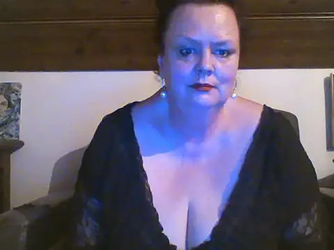 TiffanyMature webcam