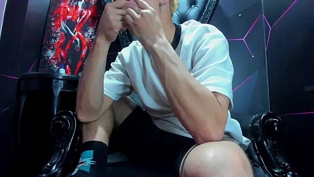 Ethan_Waalker webcam