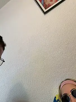 sexyparejahot69 webcam