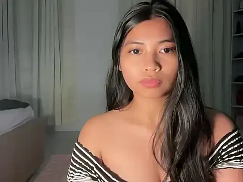 zafarina_18 webcam