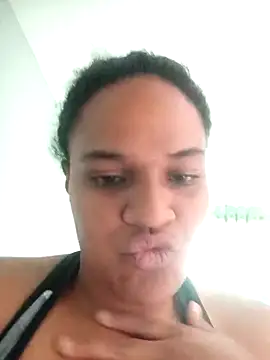 sexybronwgirl webcam