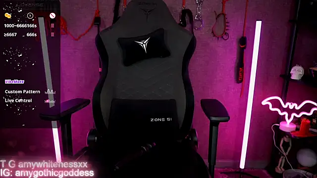 amywhitenessxx webcam