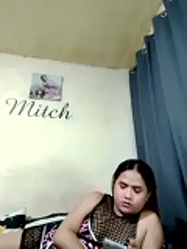 sexymitchyx24 - Sexymitchyx24's free webcam - UK Sex Cams