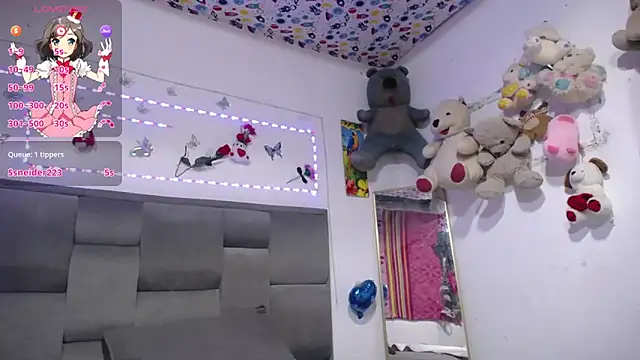 Sharloth_milf webcam