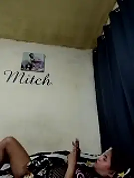 sexymitchyx24 webcam