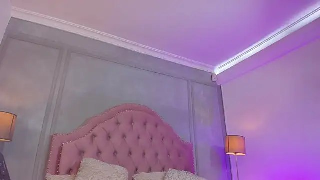 Mia_Culpa live sex cam