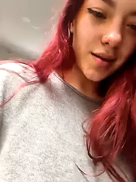 Victoria_Beaumont webcam