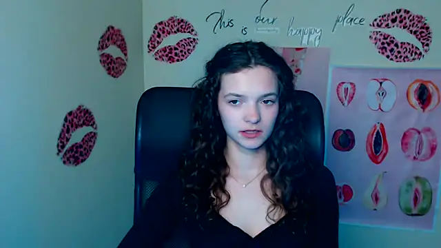 _susiesu_ - _SusieSu_'s free webcam - UK Sex Cams