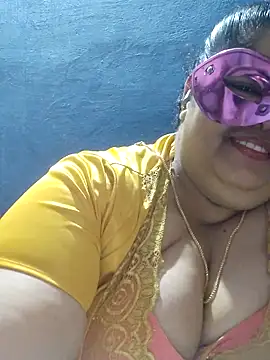 tamilthanushri webcam