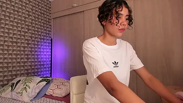 missdhana (F teen) - Show Squirt and Cum