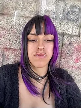 Webcam Model (mimi_miauu)  is live.Free join now!