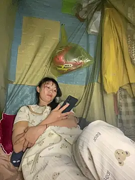 Lucky-baby077 webcam