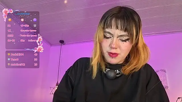 NinaSakura_Eup webcam