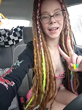 LucidLucy's Stripchat show and profile