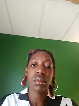 oliviaprettypussy webcam