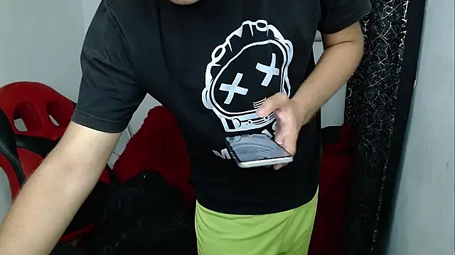 sven_fox723 live sex cam