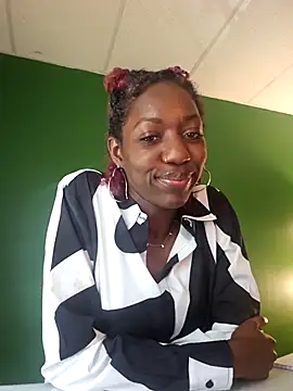 oliviaprettypussy webcam