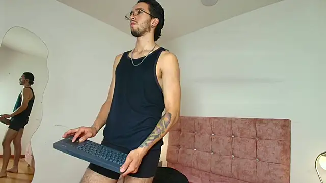 kendy_lians - Kendy_Lians's free webcam - UK Sex Cams