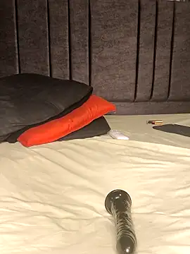 danik_star - DANIK_STAR's free webcam - UK Sex Cams