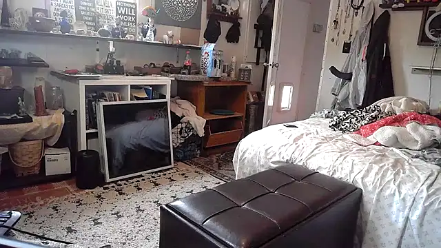 Makethatpussypurr webcam