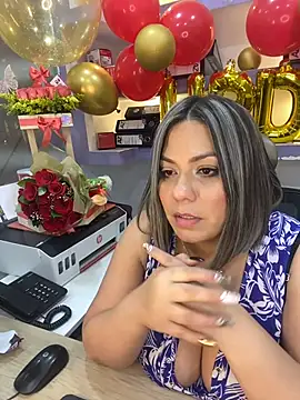 isabella_horney_ webcam