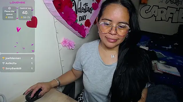 Miss__kendra_ webcam