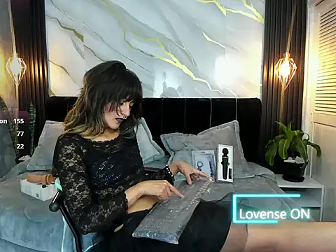 Dark_Dominika webcam