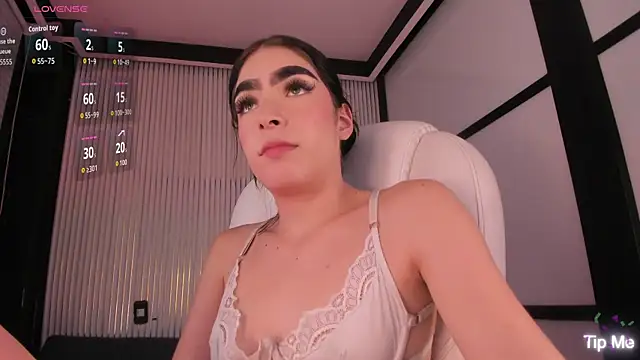 lorraineHunter webcam