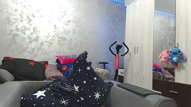 RosesandLillies webcam