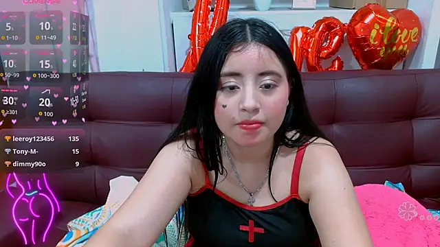angelhotlatina18 webcam