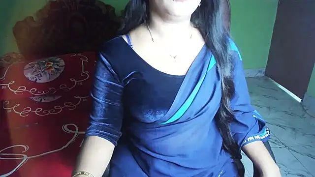 BengaliQueenStar webcam