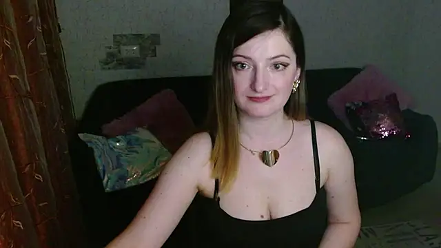 arielsssplash (F young) - tease on a couch