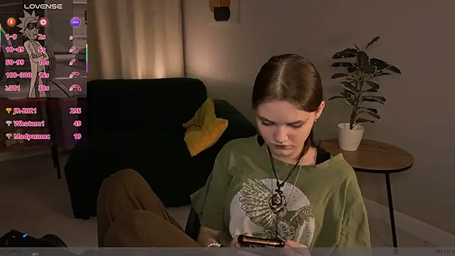 dilara_xbaby - Dilara_xBaby's free webcam - UK Sex Cams